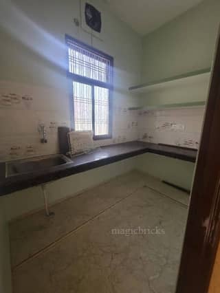 RENT HOUSE IN SUSUWAHI