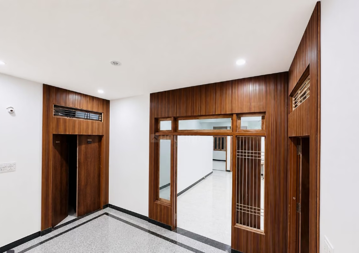 Flat in Chitai pur