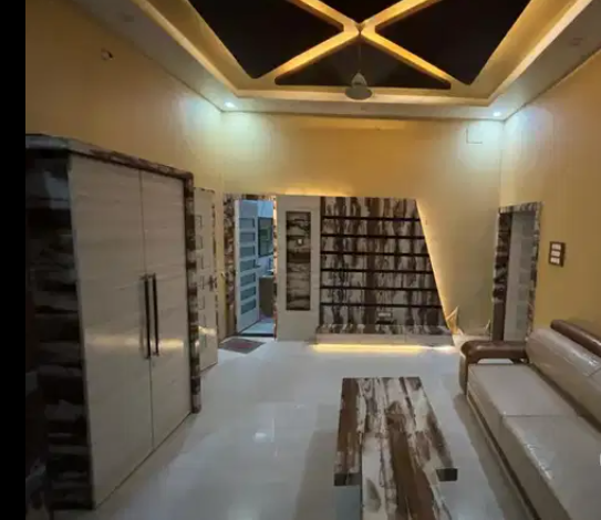 Flat in Taktarpur