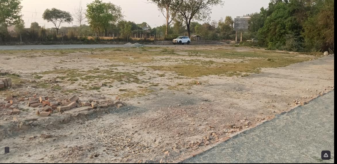 Land in Ramnagar