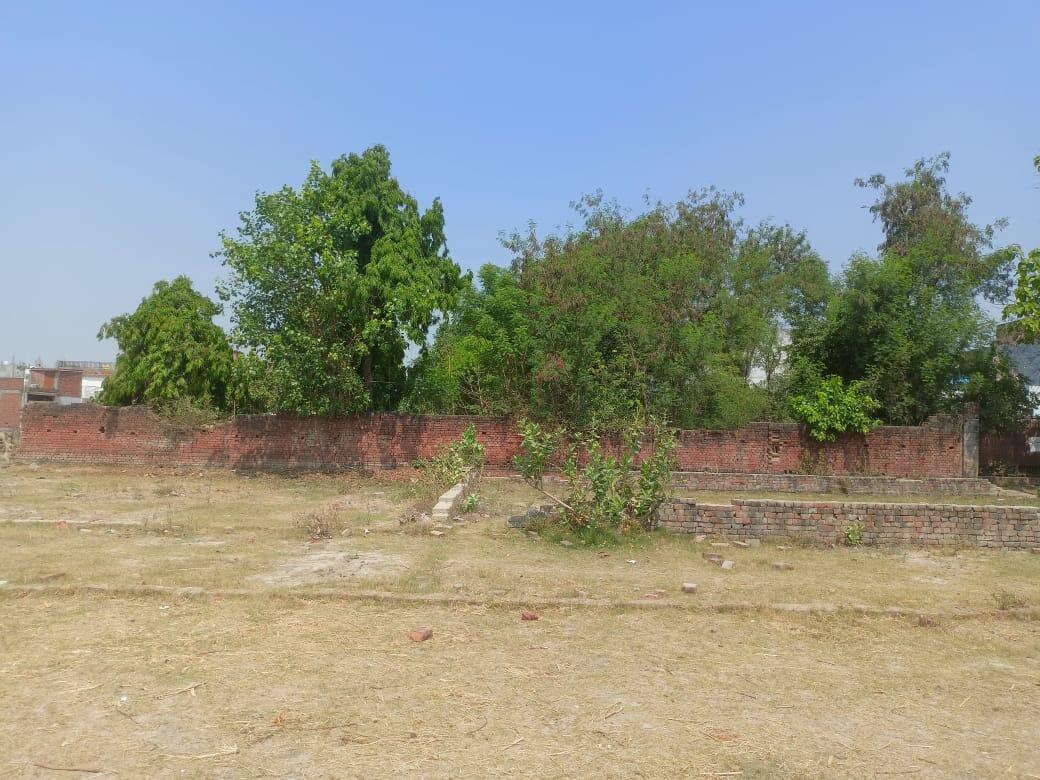 Plot in chatripur
